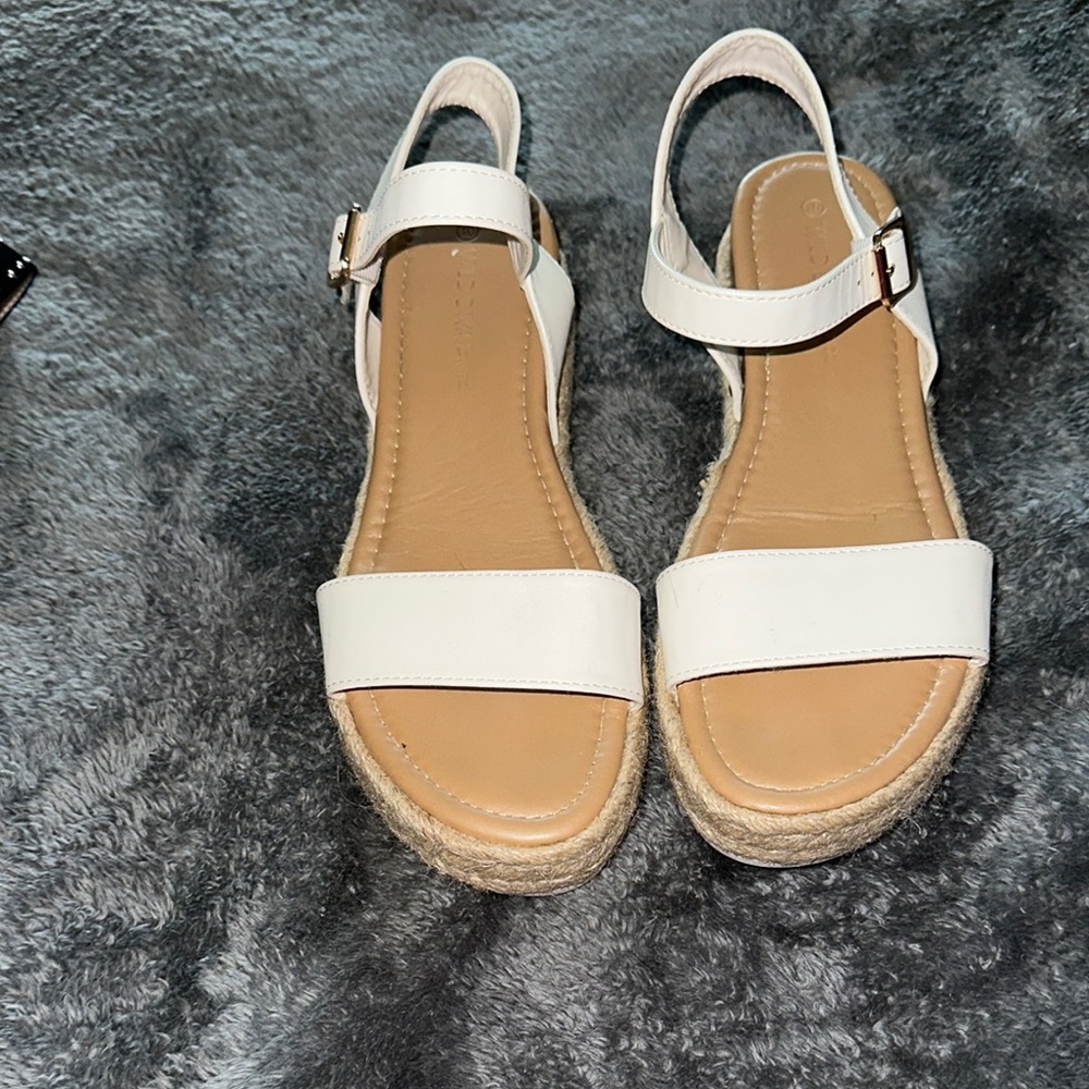 White and Tan Espadrille Shoes with Minimalist Design